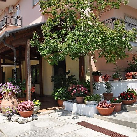 L' Aia Antica Bed & Breakfast Veroli Exterior foto