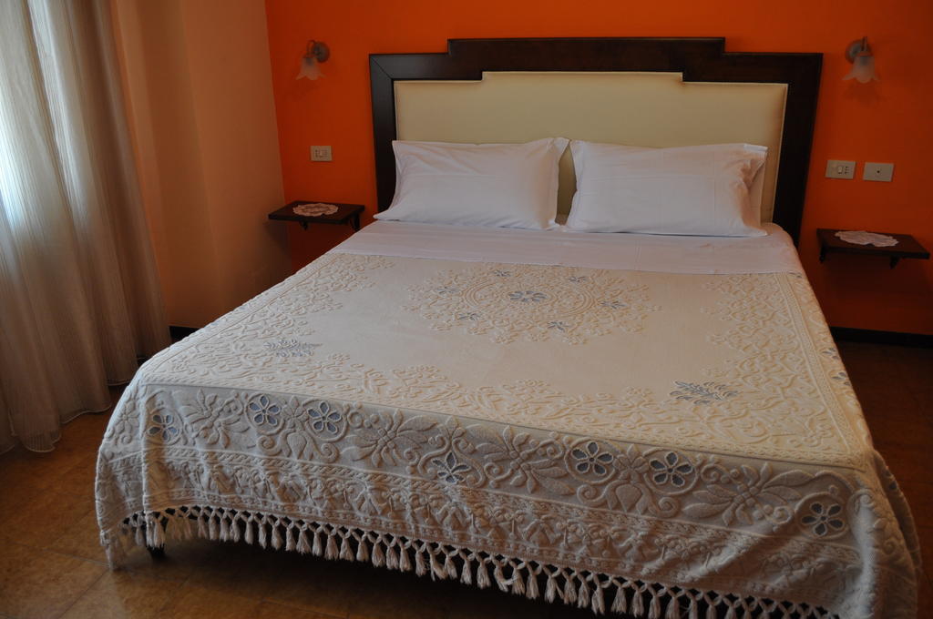 L' Aia Antica Bed & Breakfast Veroli Cameră foto